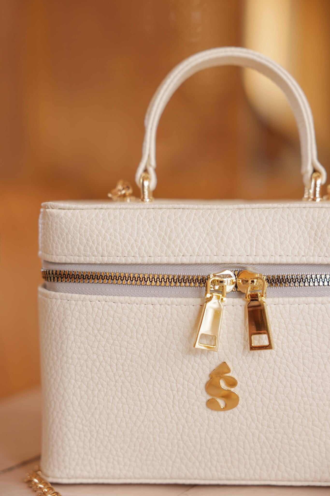 02 WHITE MINI BUBBLE