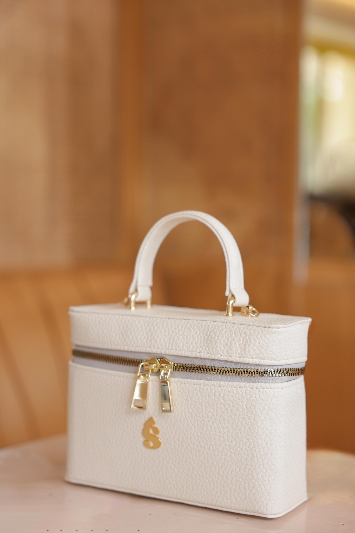 02 WHITE MINI BUBBLE